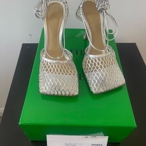 Bottega Veneta silver size 10 worn 2 times light weight l heel .